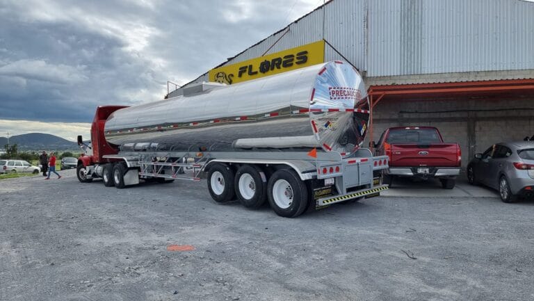 Remolques y Semirremolques Flores Ortiz